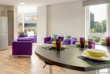 Classic En Suite at Davidson House, 3-5 Penrhyn Road, Surbiton, Kingston, KT12BT - Image 12